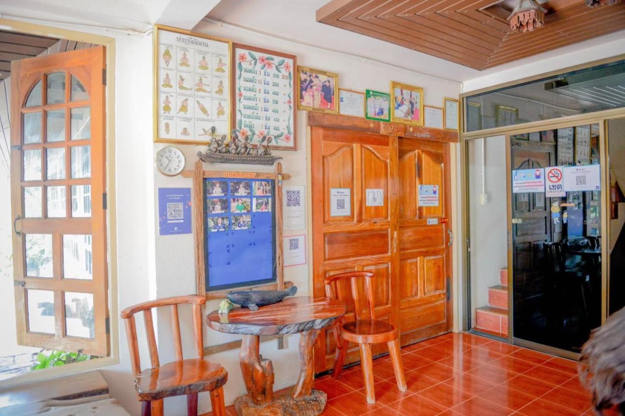 Mrk Resort & Massage Lop Buri エクステリア 写真