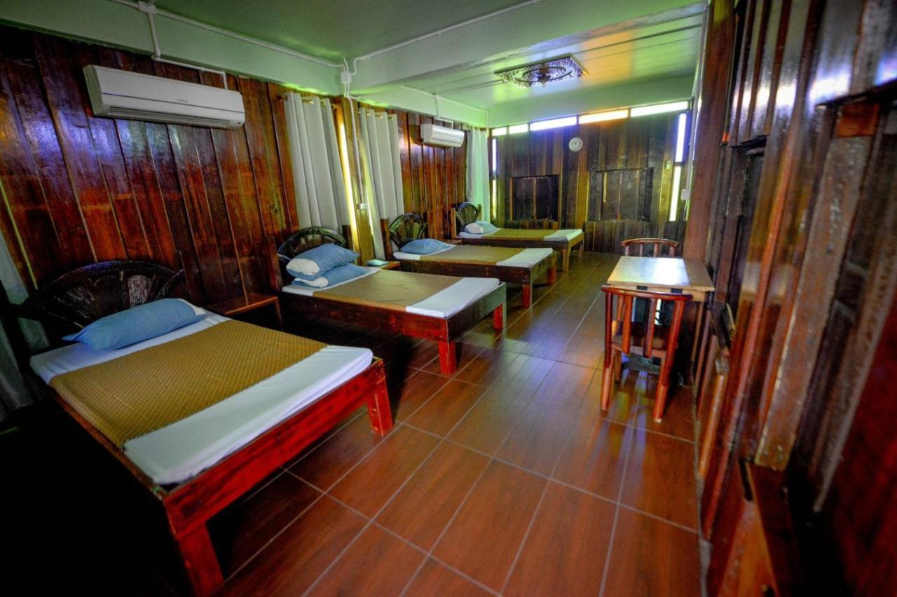 Mrk Resort & Massage Lop Buri エクステリア 写真